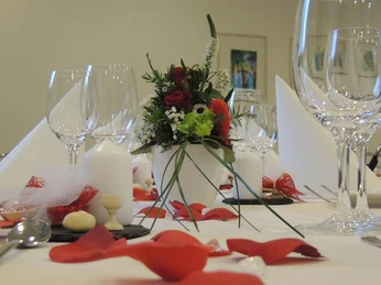 Schön gedeckter Tisch