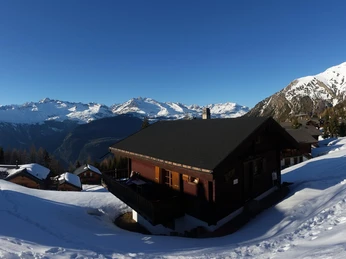 Panorama_Sole+Aletschgruppe-Kläna