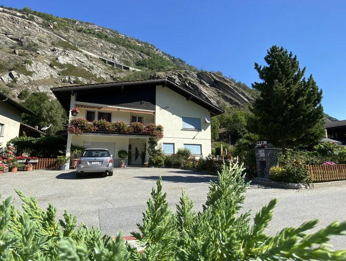 Haus Monika mit eigenem Parkplatz