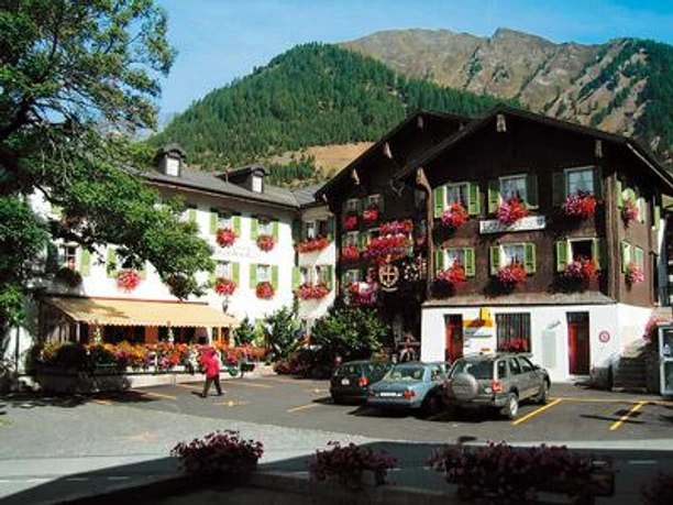 Hotel Croix d'or et poste