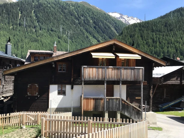 Hausansicht Sommer