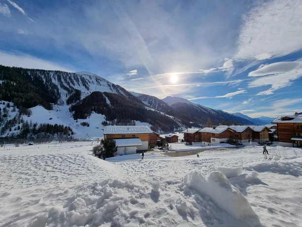 dbddc594-6b13-48bf-9b0a-7967d469143f-20220102_1327