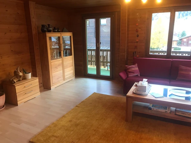 FDC7BC5A-95B1-4CB9-9DB1-EBE34B718A97