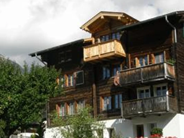 Aussenansicht Sommmer