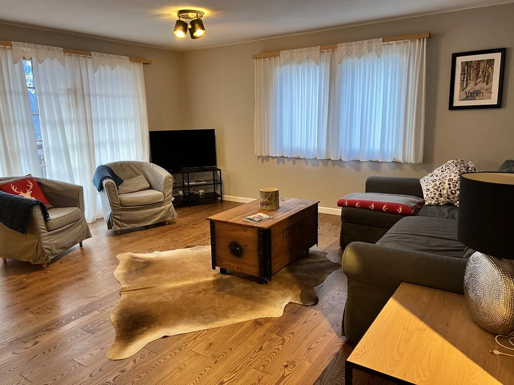 Wohnzimmer mit TV/WLAN