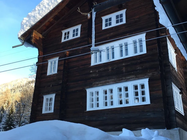 Nordansicht im Winter