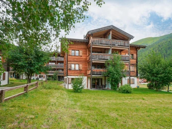 Sommer Aussenansicht