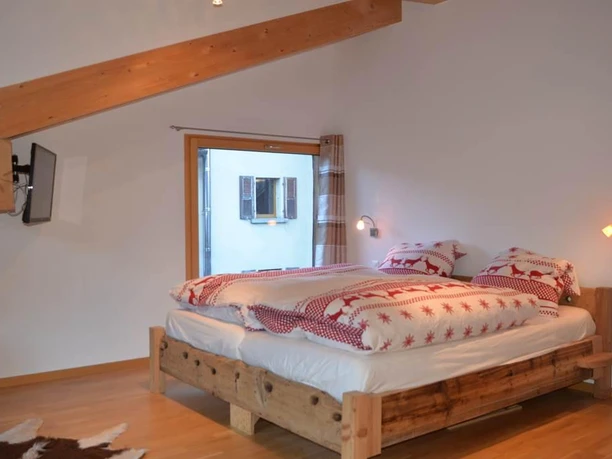 Schlafzimmer 2.OG