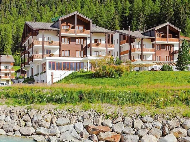 Aussenansicht Sommer