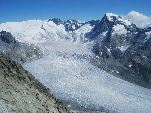Rhonegletschger mit Galenstock (3586m)