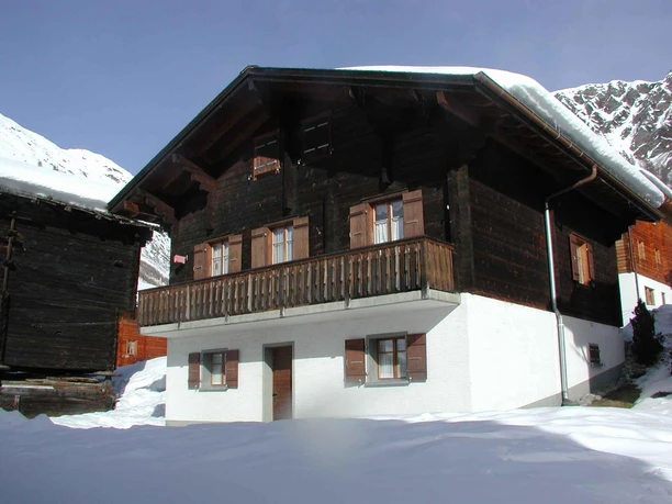 Haus-Alma im Winter