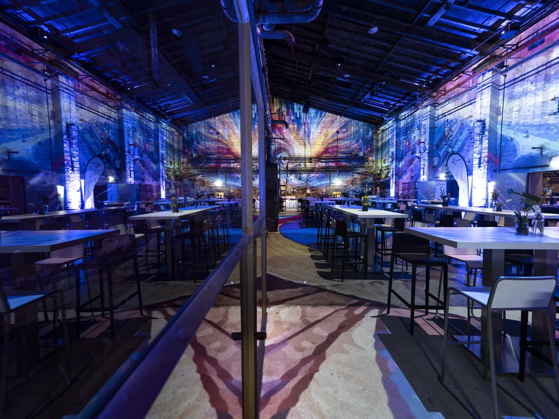 Tagungsraum Kesselhalle in Bankettbestuhlung in der Eventlocation Kunstkraftwerk | Leipzig Convention Bureau Tagungsraum Kesselhalle in Bankettbestuhlung in der Eventlocation Kunstkraftwerk – präsentiert vom Leipzig Convention BureauMeeting room Kesselhalle with banquet seating at the event venue Kunstkraftwerk – presented by the Leipzig Convention Bureau