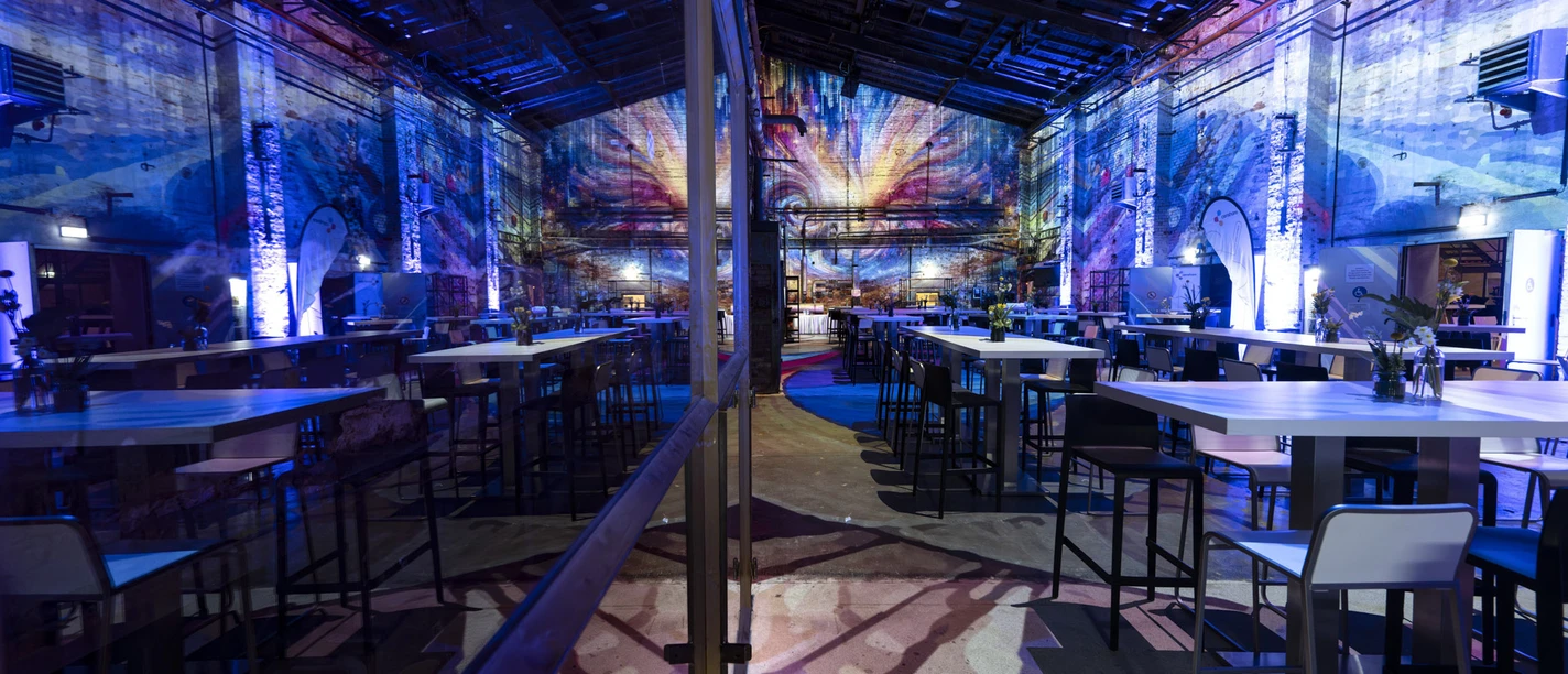 Tagungsraum Kesselhalle in Bankettbestuhlung in der Eventlocation Kunstkraftwerk | Leipzig Convention Bureau Tagungsraum Kesselhalle in Bankettbestuhlung in der Eventlocation Kunstkraftwerk – präsentiert vom Leipzig Convention Bureau