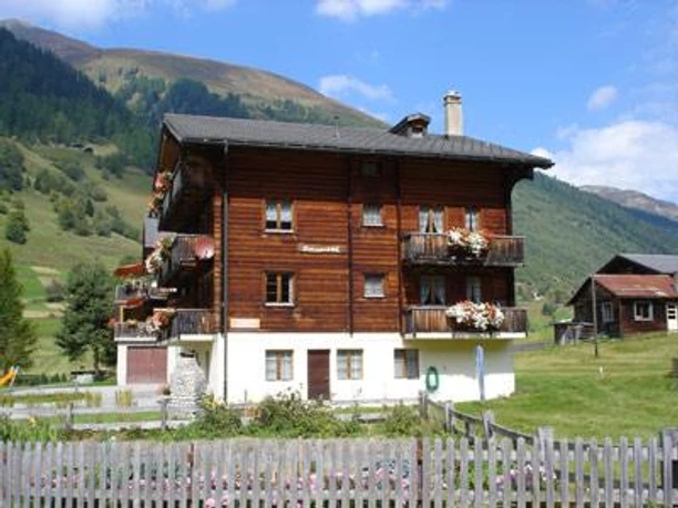 Haus im Sommer