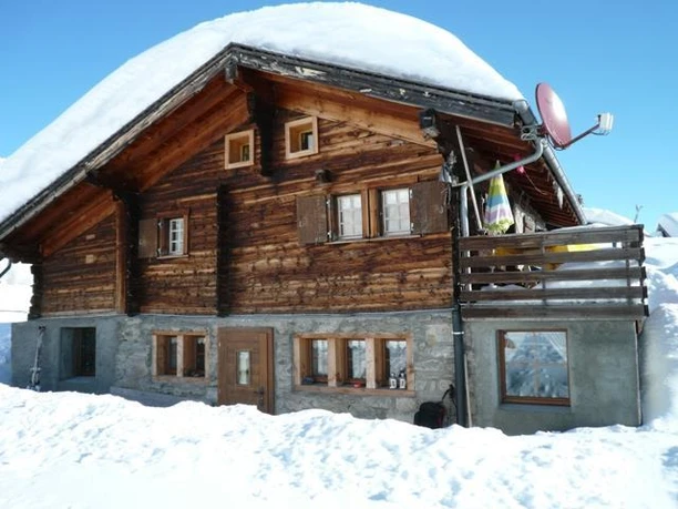 AussenansichtWinter2