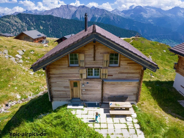 Am-Bachji-Chalet Unteres Bruchegg c neuu