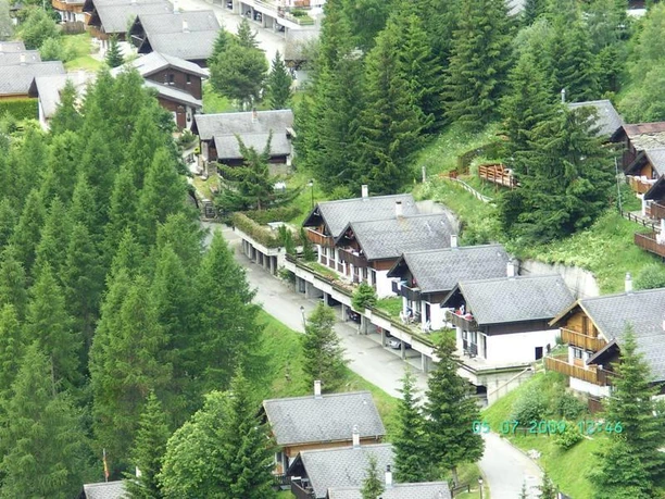 Chalet 717374+77