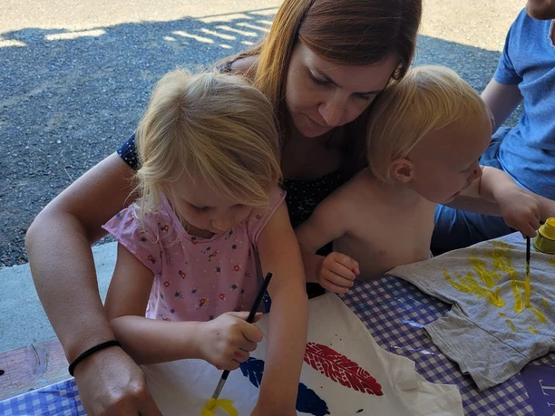 Farbenfrohe Bauernhof-Erlebnisse erleben