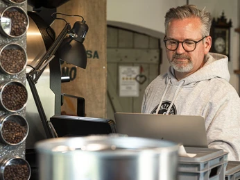 LABENZER STOLZ-Matthias Berndt.jpg