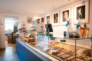 Pralinen Verkauf @Tourist-Info.jpg
