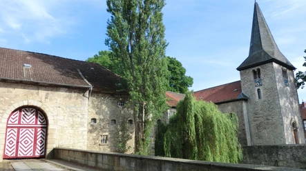 Wasserburg und St. Remigius