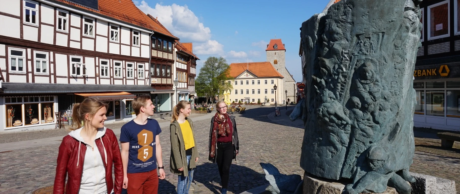 Geschichtsbrunnen Schöningen