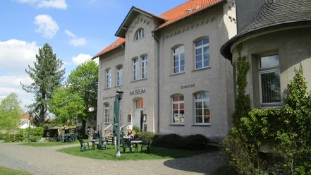 Dom-Café
