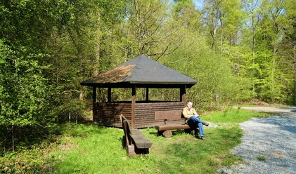 Pause an der Schutzhütte Drachenberg