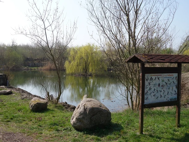 Rastplatz Dorfteich Groß Santersleben