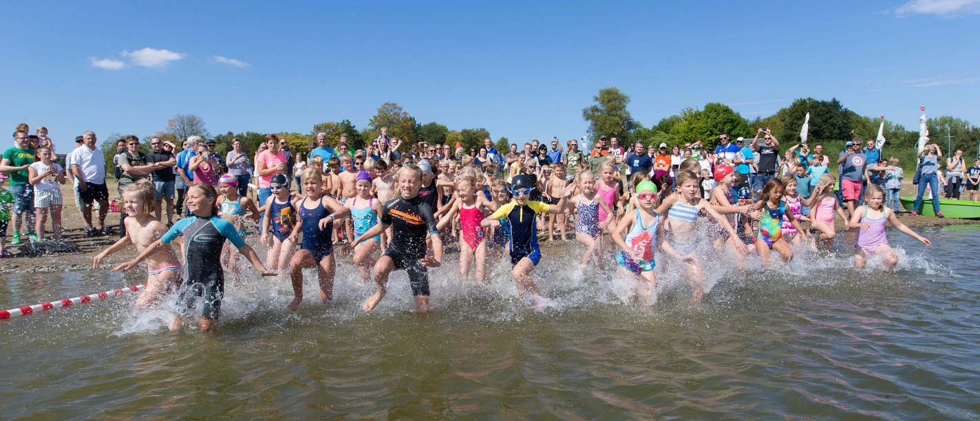Pressebild_Kinder-Fun_Triathlon.jpg