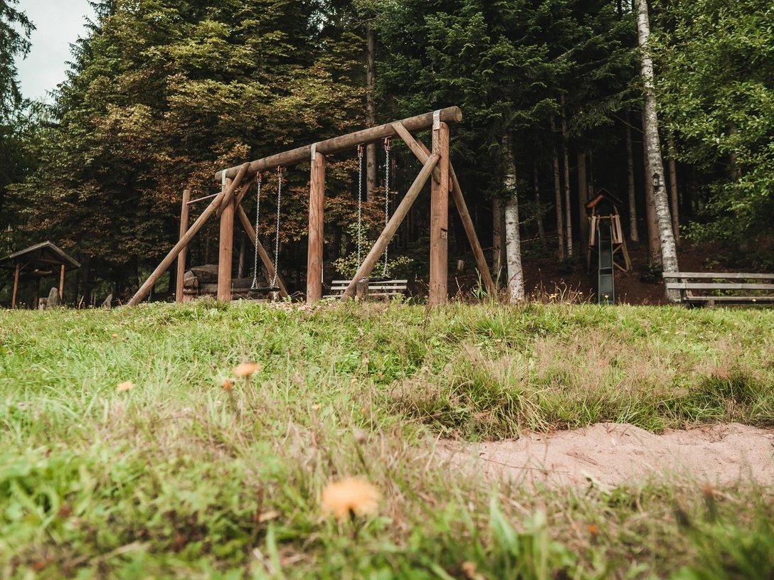 Spielplatz im Ellbachtal in Mitteltal