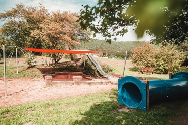 Spielplatz in Röt-Schönegründ