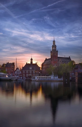 Leer - Hafen bei Abend.jpg