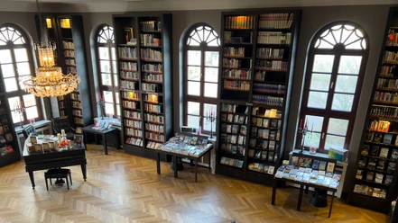 Bibliothek im Conversationshaus