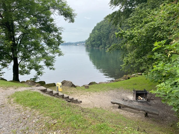 Grillstelle Röhrli oben.jpg