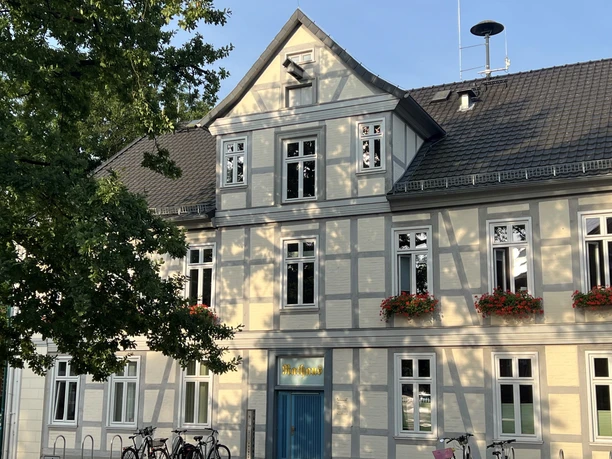 Der schöne Fachwerk-Hintereingang des Rathauses in Visselhövede Der schöne Fachwerk-Hintereingang des Rathauses in Visselhövede