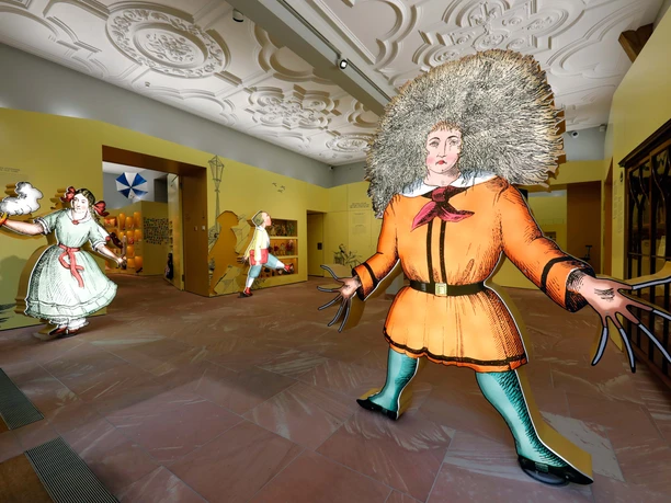 Struwwelpeter Museum - Foyer Struwwelpeter-Museum Frankfurt, Figureninstallation im Ausstellungsraum