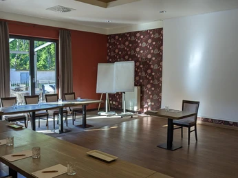 Schlosshotel Blankenburg - Set-up Tagung im Saal Schlosshotel Blankenburg - Set-up Tagung im Saal