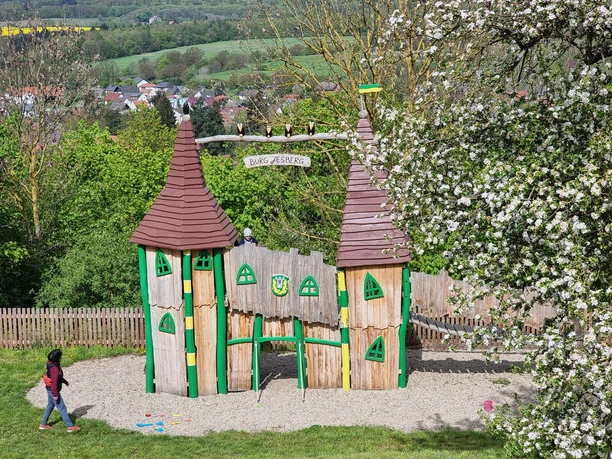 Spielplatz Burg Jesberg