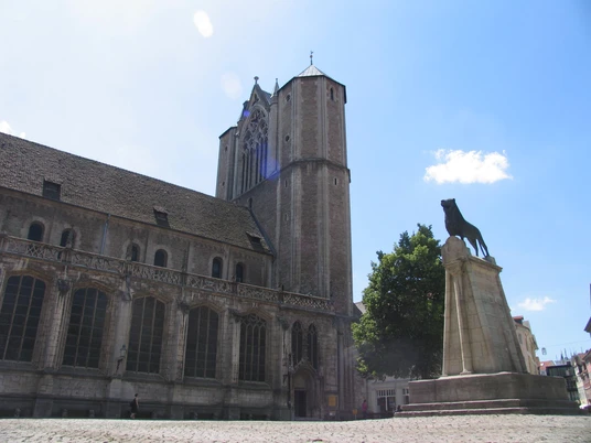 Dom mit Burgplatz Dom mit Burgplatz