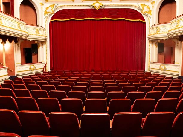 Saal | Historisches Kurtheater