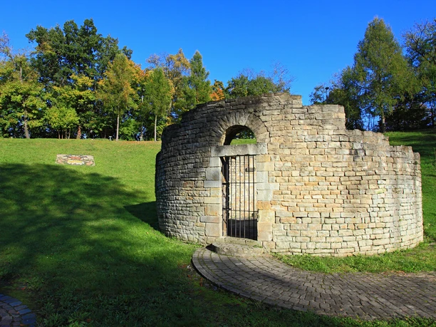 Ruine-Château-Groitzsch-Wiprechtsburg-Leipzig-Région-Christian-Hüller-Leipzig-Travel.jpg