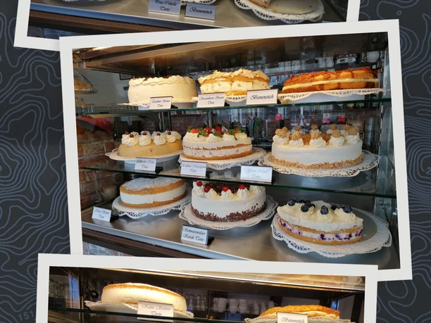 Coffee Corner Kuchen-und Tortenauswahl.jpg