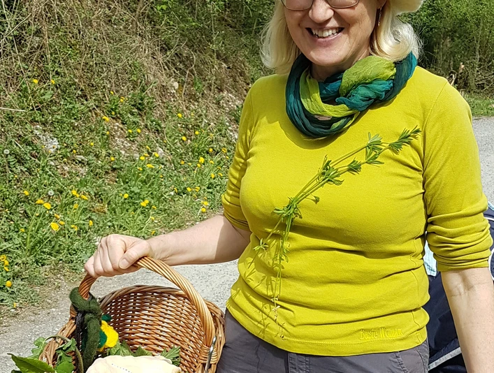 Heilpflanzenfrau Brigitte