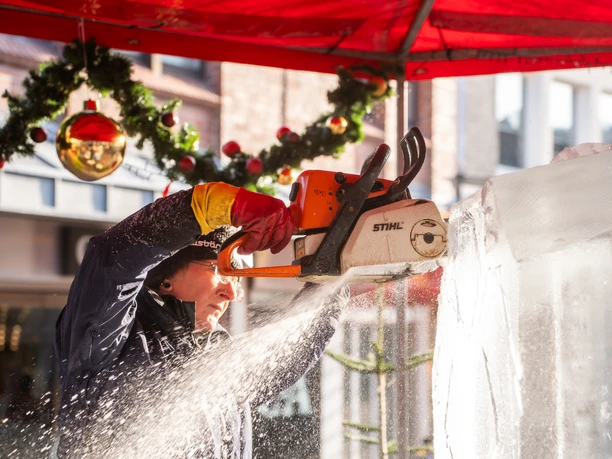 Weihnachtsmarkt Innenstadt (3).jpg Weihnachtsmarkt Innenstadt (3).jpg