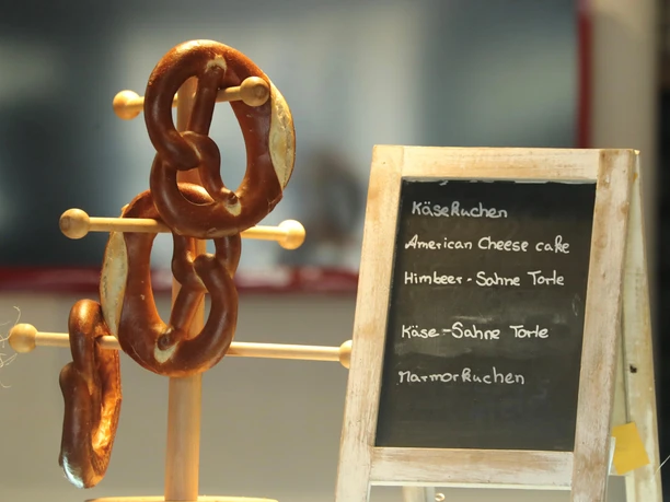 Ströhen_Tierpark_Hofcafe