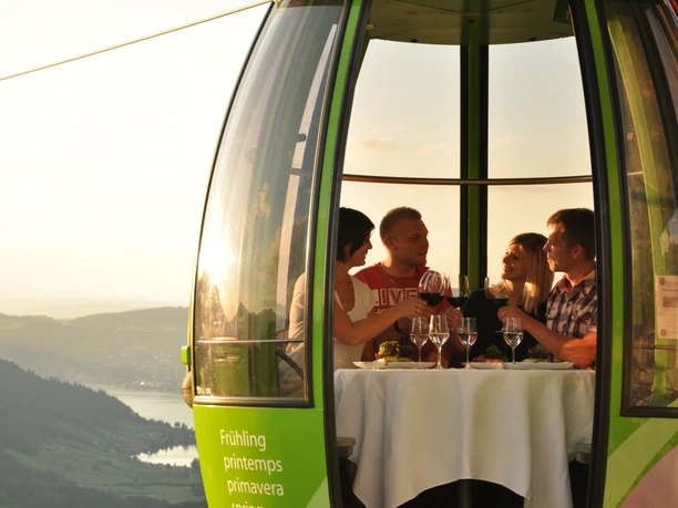 stuckli-sky-dining-genussangebote-erlebisregion-mythen_1.JPG
