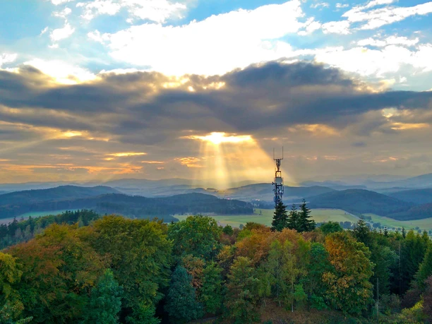 Eisenberg Herbst Gegenlicht