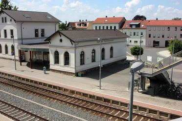 L'office de tourisme de Naunhof se trouve directement à la gare et est facile à trouver.