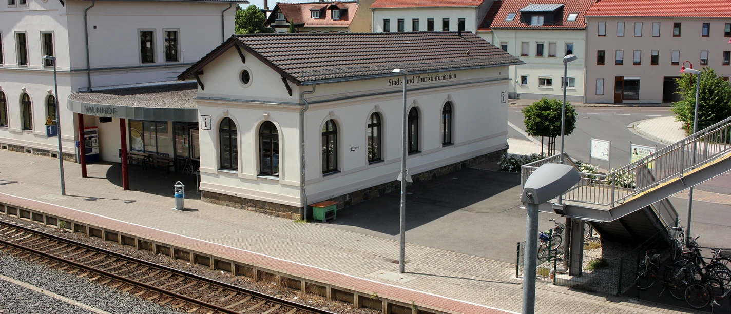 Turistické informační centrum v Naunhofu se nachází přímo u vlakového nádraží a snadno ho najdete.